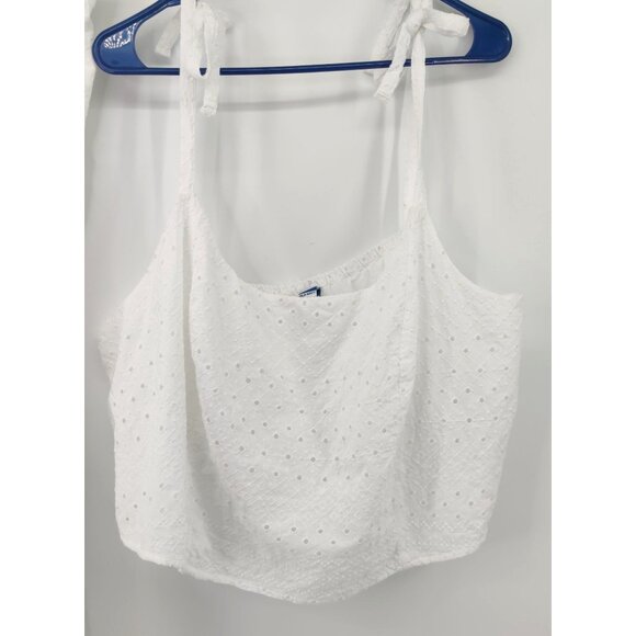 New Old Navy Eyelet Skirt/ matching Tank Size 2x - Picture 2 of 10